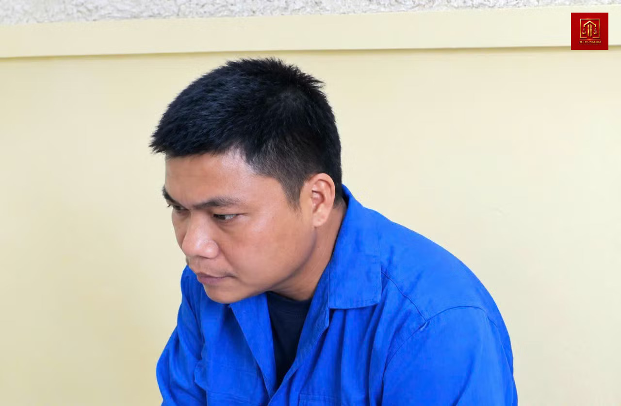 Khởi tố đối tượng lừa đảo chiếm đoạt tài sản bằng thủ đoạn làm sổ đỏ giả
