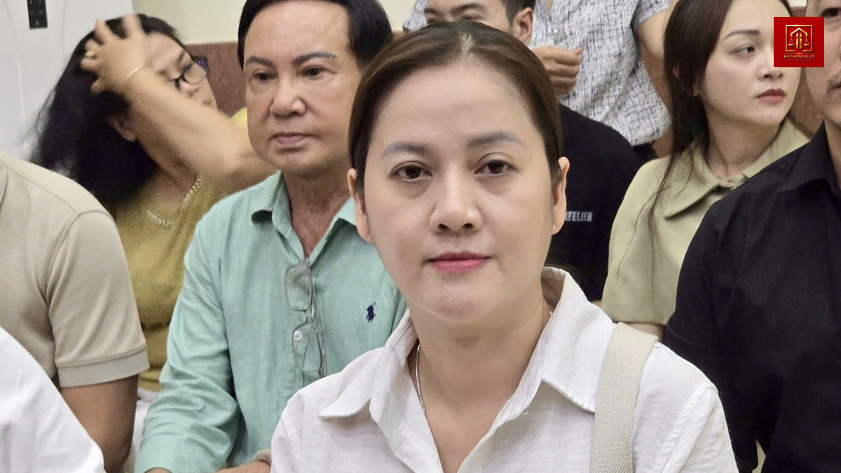 Tranh chấp di sản nghệ sĩ Vũ Linh tạm dừng để định giá lại tài sản