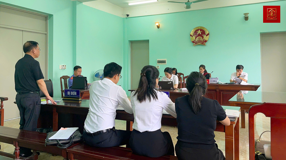 Tranh chấp bồi thường tại Bệnh viện Phụ sản Hà Nội sau ca sinh ba