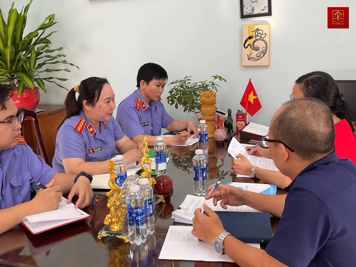 Viện kiểm sát khởi kiện doanh nghiệp nợ bảo hiểm xã hội tại TP.HCM Viện kiểm sát khởi kiện doanh nghiệp nợ bảo hiểm xã hội tại TP.HCM