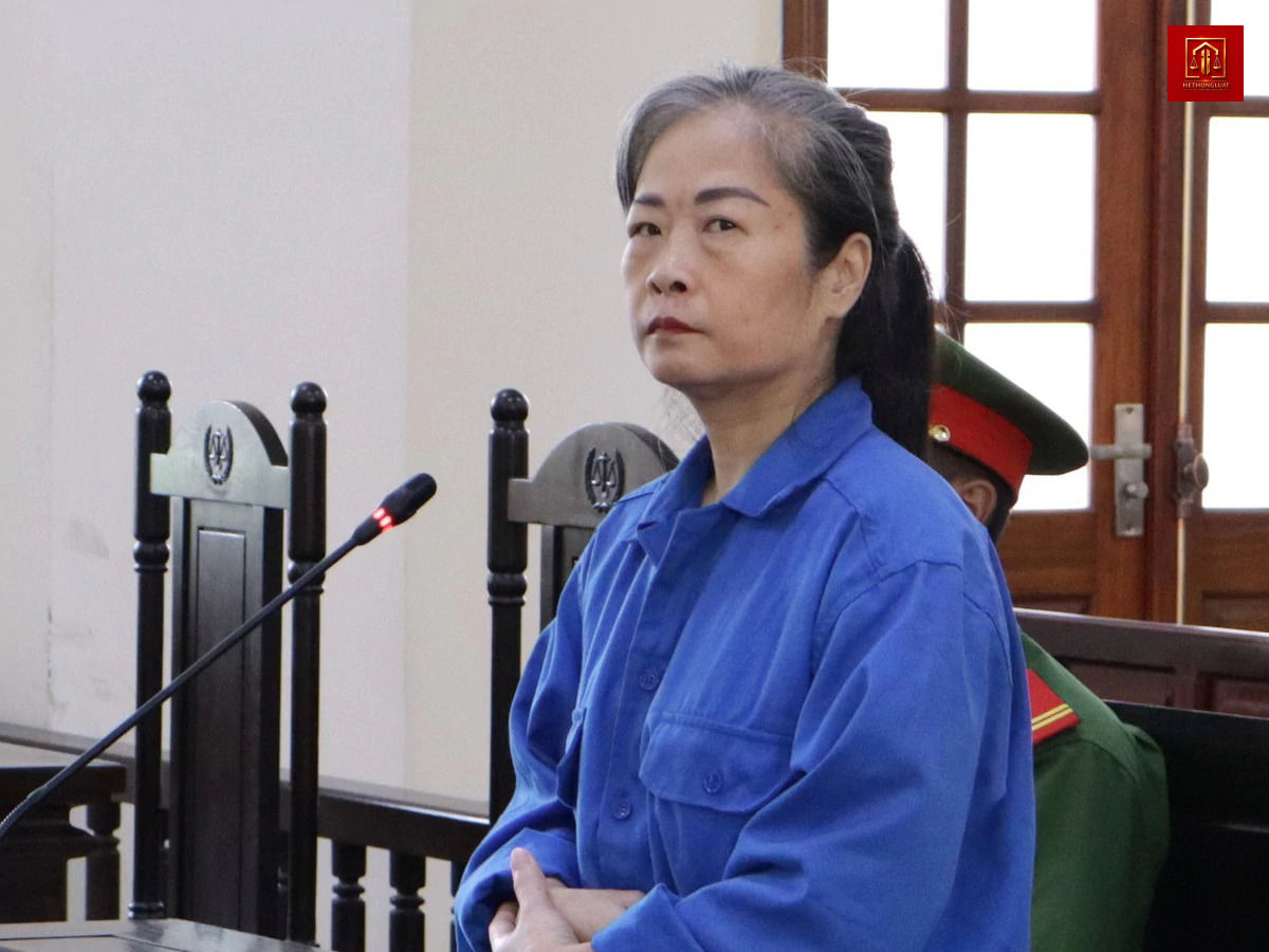 Chủ hụi lừa đảo chiếm đoạt hơn 13 tỉ đồng bị tuyên án 16 năm tù Chủ hụi lừa đảo chiếm đoạt hơn 13 tỉ đồng bị tuyên án 16 năm tù