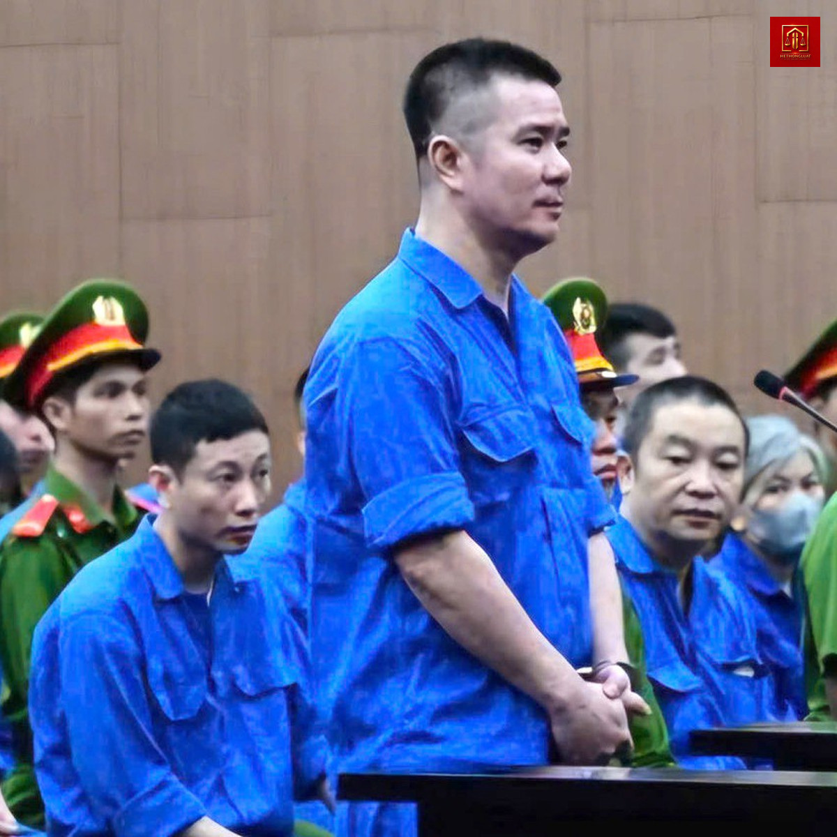 Bị cáo Lê Văn Đông khai nhận sử dụng ma túy ngay tại Viện Pháp y tâm thần Bị cáo Lê Văn Đông khai nhận sử dụng ma túy ngay tại Viện Pháp y tâm thần