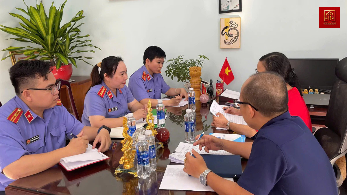 Viện kiểm sát khởi kiện doanh nghiệp nợ bảo hiểm xã hội tại TP.HCM Viện kiểm sát khởi kiện doanh nghiệp nợ bảo hiểm xã hội tại TP.HCM