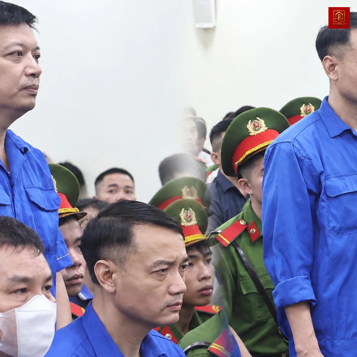 Đề nghị mức án 30 năm tù cho trùm sản xuất sữa giả Vũ Mạnh Cường Đề nghị mức án 30 năm tù cho trùm sản xuất sữa giả Vũ Mạnh Cường