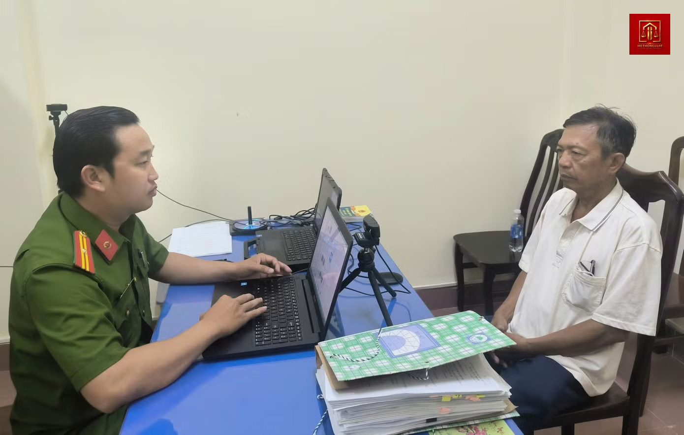 Bắt giữ nghi phạm sát hại người phụ nữ tại Phú Phụng Vĩnh Long Bắt giữ nghi phạm sát hại người phụ nữ tại Phú Phụng Vĩnh Long