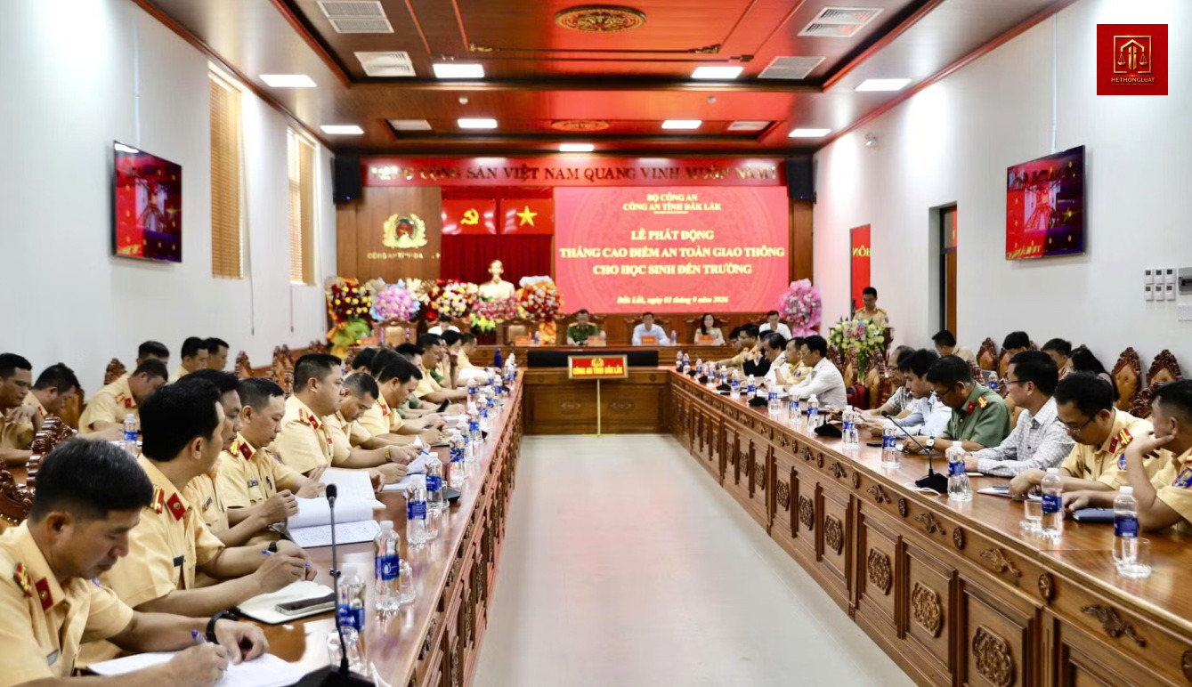 Tháng cao điểm an toàn giao thông cho học sinh tại Đắk Lắk