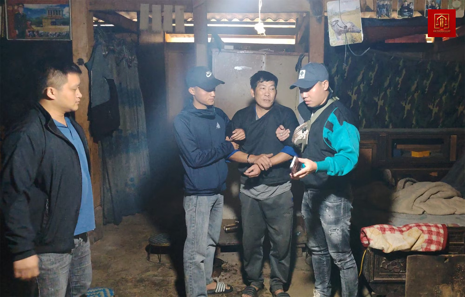Hệ Thống Luật tư vấn pháp luật về tội mua bán trái phép chất ma túy Hệ Thống Luật tư vấn pháp luật về tội mua bán trái phép chất ma túy