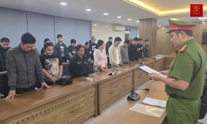 Hệ Thống Luật tư vấn pháp lý về tội sử dụng mạng máy tính chiếm đoạt tài sản Hệ Thống Luật tư vấn pháp lý về tội sử dụng mạng máy tính chiếm đoạt tài sản